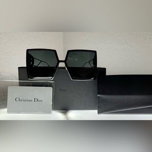Authentic Christian Dior 30MONTAIGNE SU Black Square Sunglasses